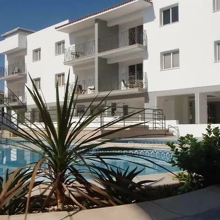 Varvara Gardens Hotel *